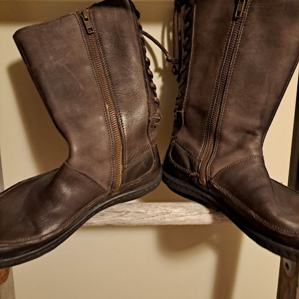 "BORN"  Brown leather mid rise boots. Sz 7.5. Stylish leather laces. $24.